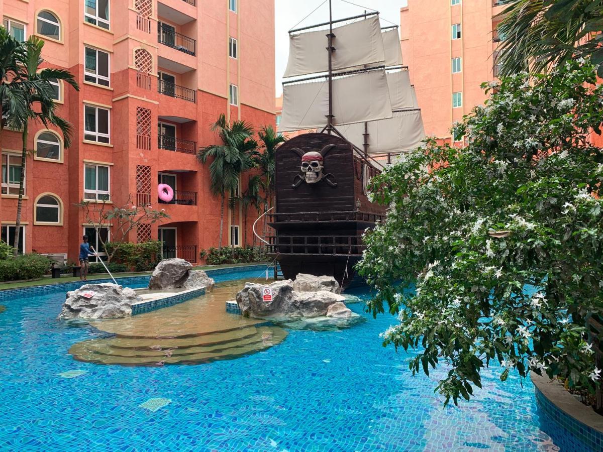 Seven Seas Condo Resort Jomtien Beach Esterno foto